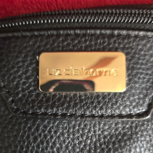 Liz Clairborne Black Shoulder Bag - Picture 2 of 10